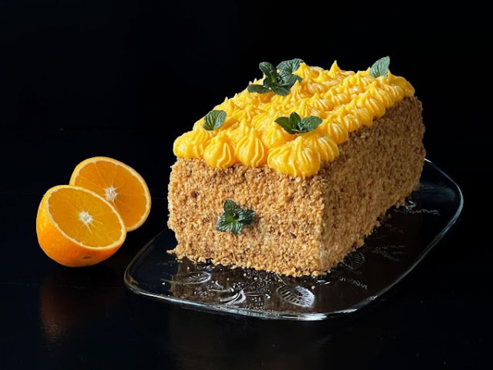Tort -pomarańczowy -delikatny jak -chmurka