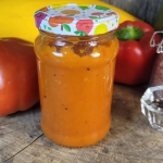 Domowa salsa z cukinii,...