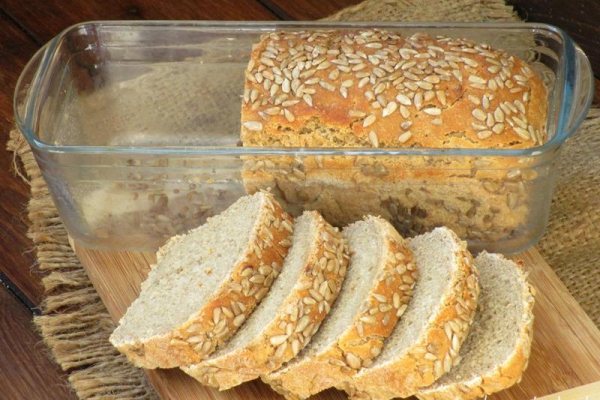 Chleb na suchych drożdżach - przepis krok po kroku