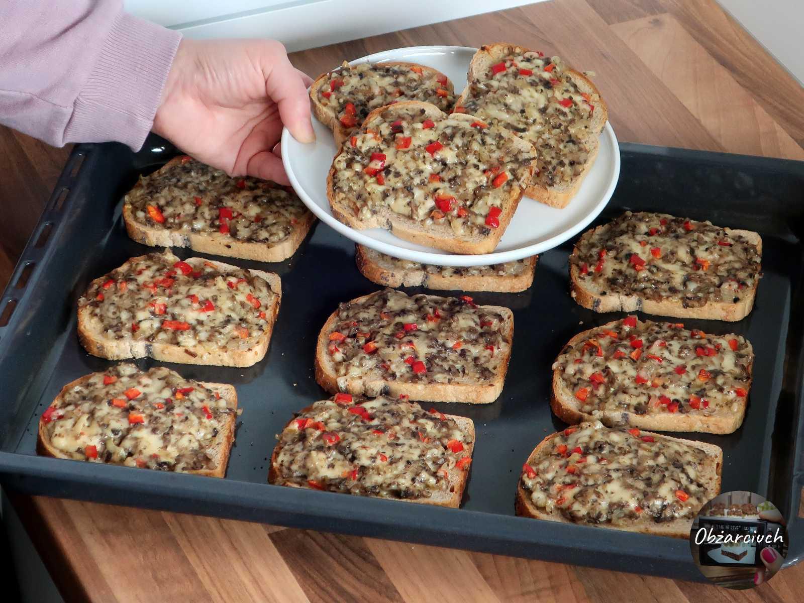 Zapomnij o zwykłych kanapkach! 🥪 Ten przepis na gorącą kolację to HIT!