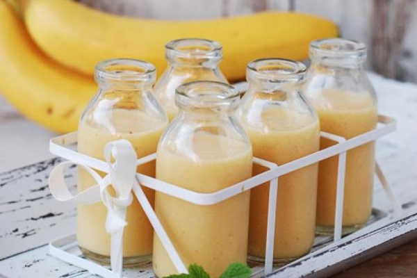 sok ananasowy + mango + banan