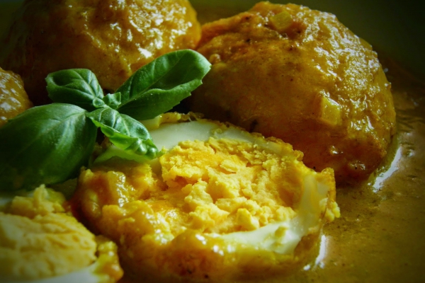 Curry z jajek