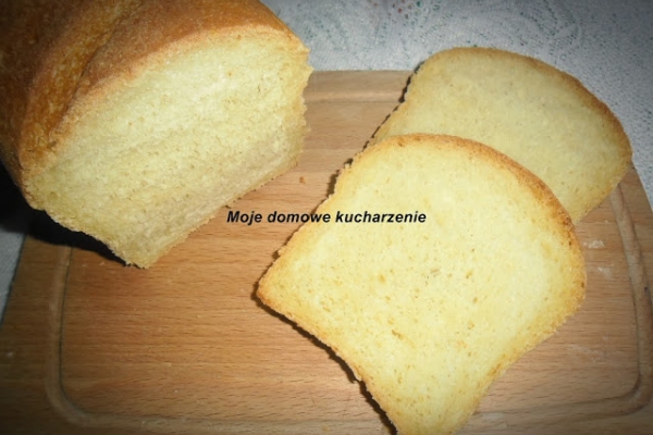 Chleb kukurydziany na poolish czyli polskim rozczynie drożdżowym