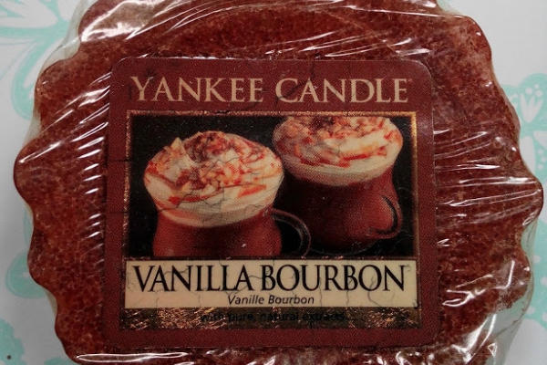 Czwartki z Yankee Candle VANILLA BOURBON