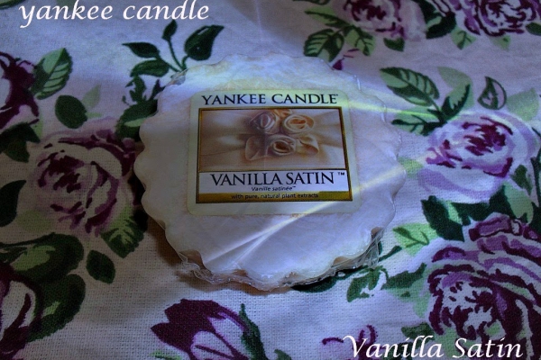 Czwartki z Yankee Candle VANILLA SATIN