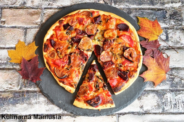 Pizza jesienna w czterech smakach