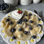 Pierogi z twarogiem i...