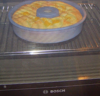 piekarnik Bosch z Doradcy Smaku jest u mnie w domu i upiekł pierwsze ciasto...