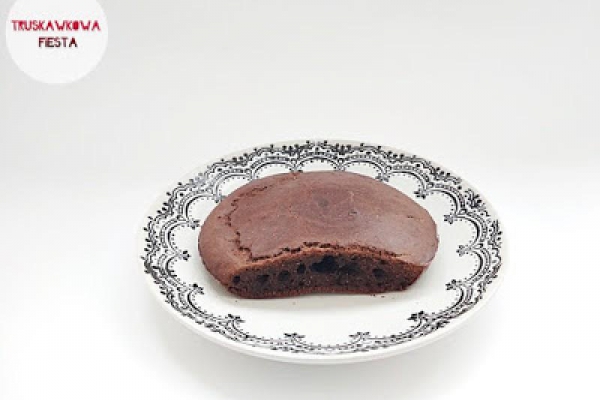 Ciasto kakaowe z serkiem homogenizowanym