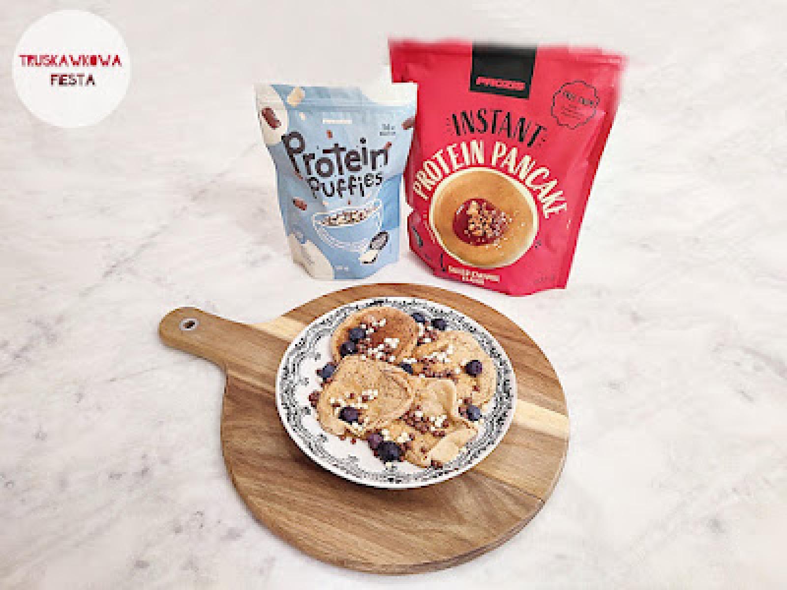 Wysokobiałkowe placuszki z poduszkami czekoladowymi