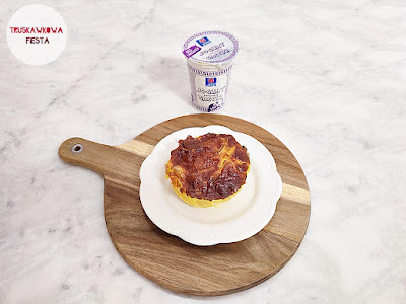 Jogurtownik budyniowy z air fray era z gruszką