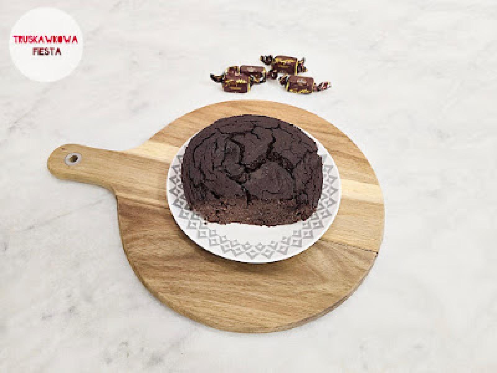Brownie z cukinią, bananem i cukierami truflami czekoladowymi