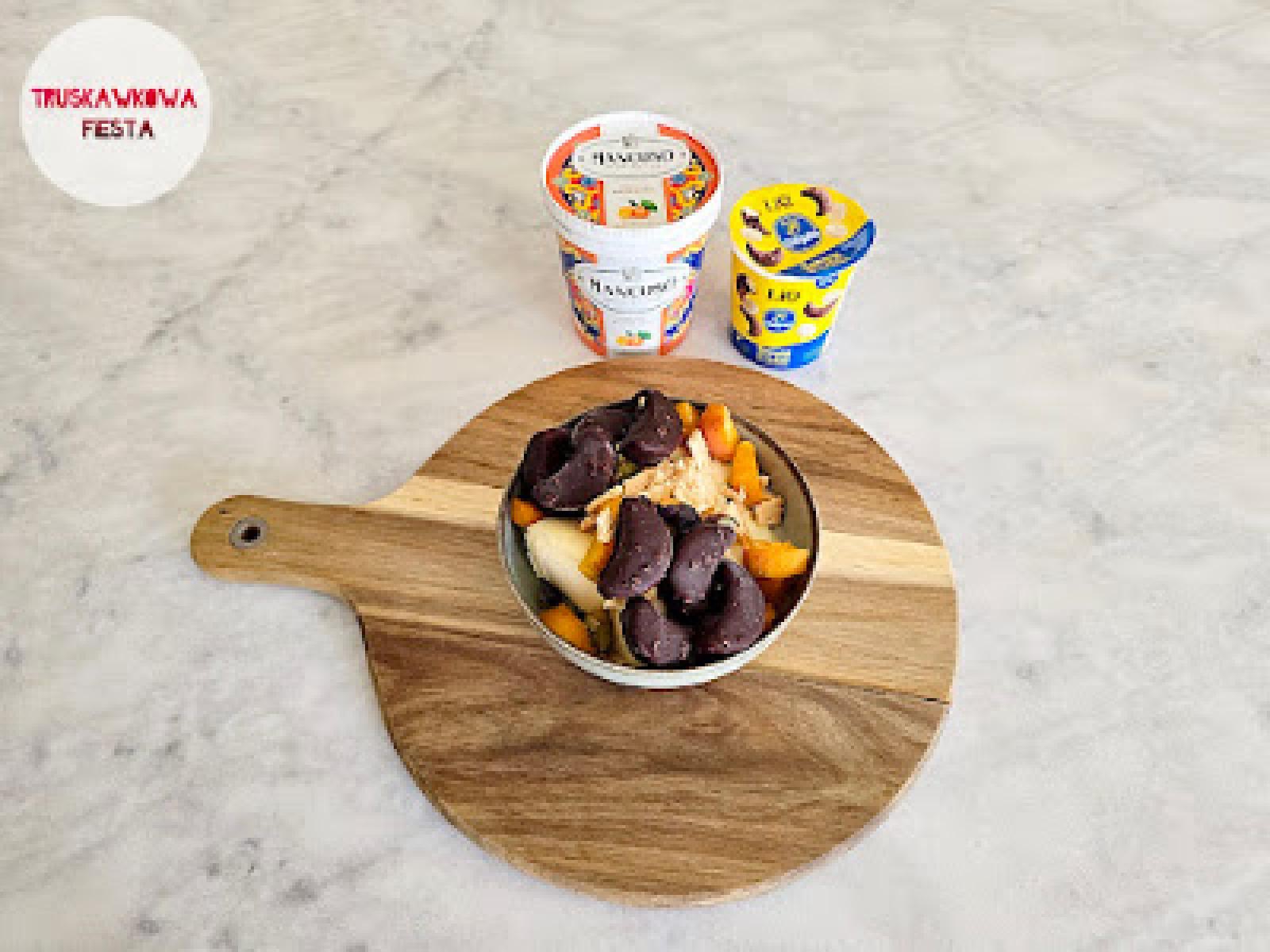 Sorbet mandarynkowy i LiQ Chiquita bananowe z herbatnikami