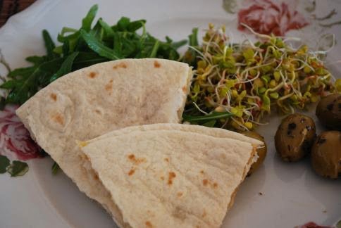 Quesadillas dla początkujących - z szynką lub salami