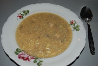 Chińska zupa pikantno-kwaśna