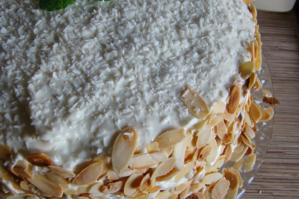 Tort kokosowy