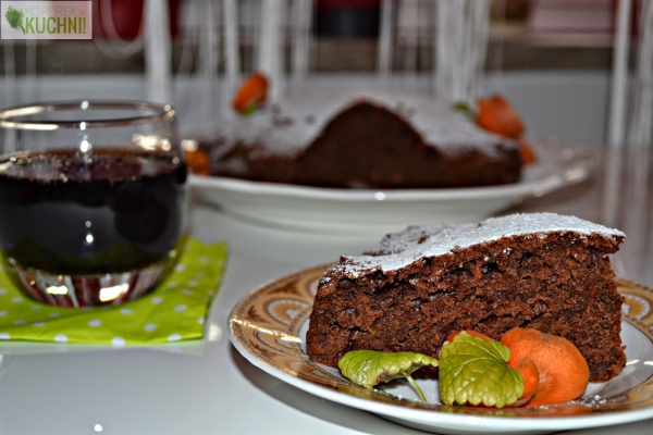 Ciasto czekoladowe z colą i marchewką
