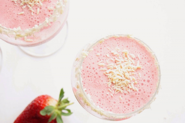 How to Make a Simple Strawberry Smoothie / Truskawkowe Smoothie
