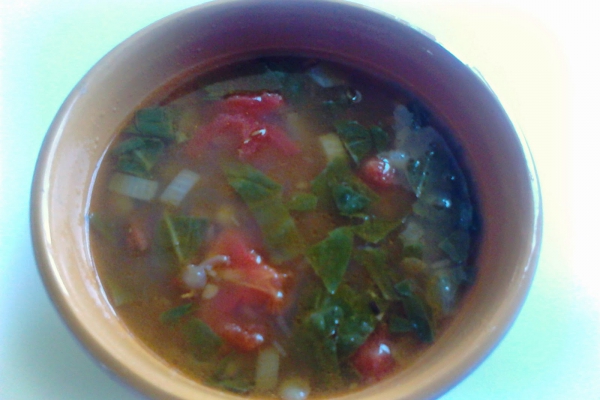 Lentil soup with spinach/Zupa z soczewicy i szpinaku