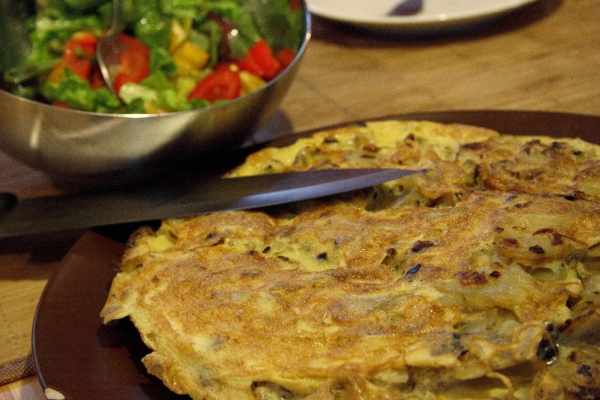 Hiszpański omlet ziemniaczany