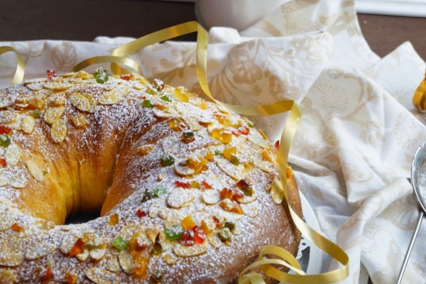 Roscón de Reyes Magos, czyli hiszpańskie ciasto Trzech Króli