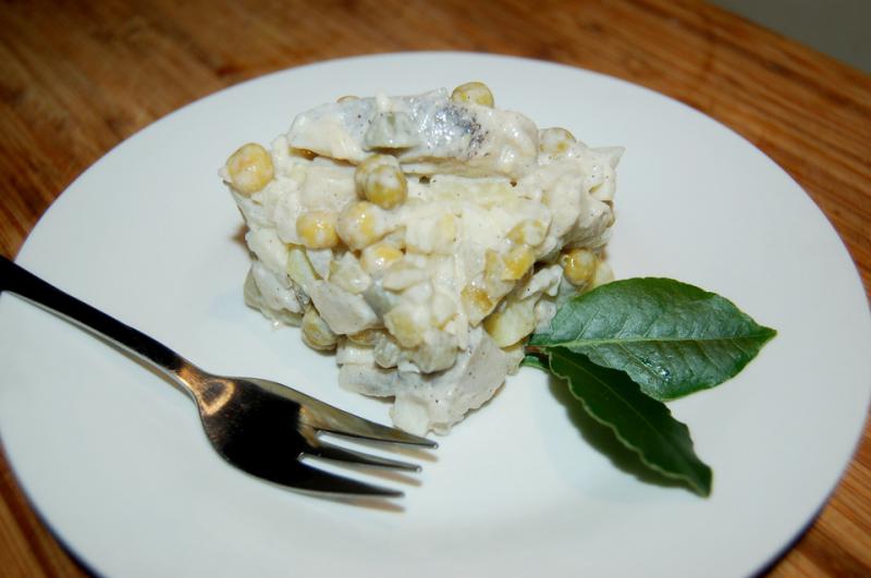 Sałatka śledziowa z chrzanem