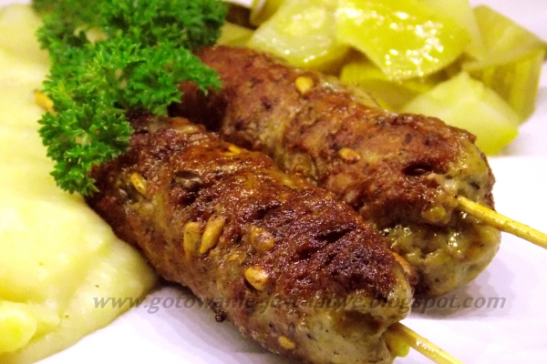 Mielone na patyku - cevapcici