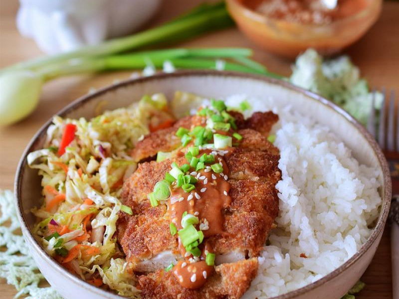 Wietnamska micha z kurczakiem w panko