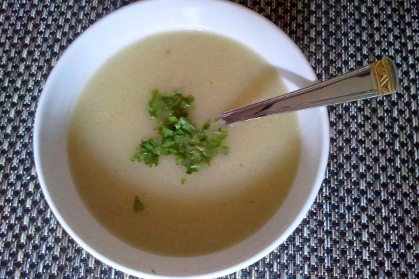Zupa-krem kalafiorowa (dieta Dr. Dąbrowskiej)