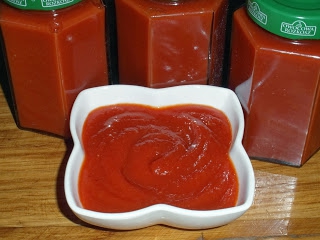 Domowy ketchup.
