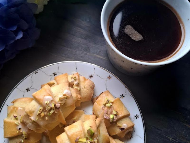 Rogaliki pistacjowe