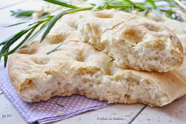 Schacciata - płaski chleb toskański