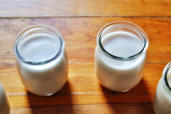 Domowe mleczko migdałowe i kokosowe