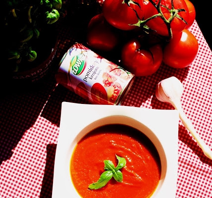 Słoneczny sycylijski krem z pomidorów!
