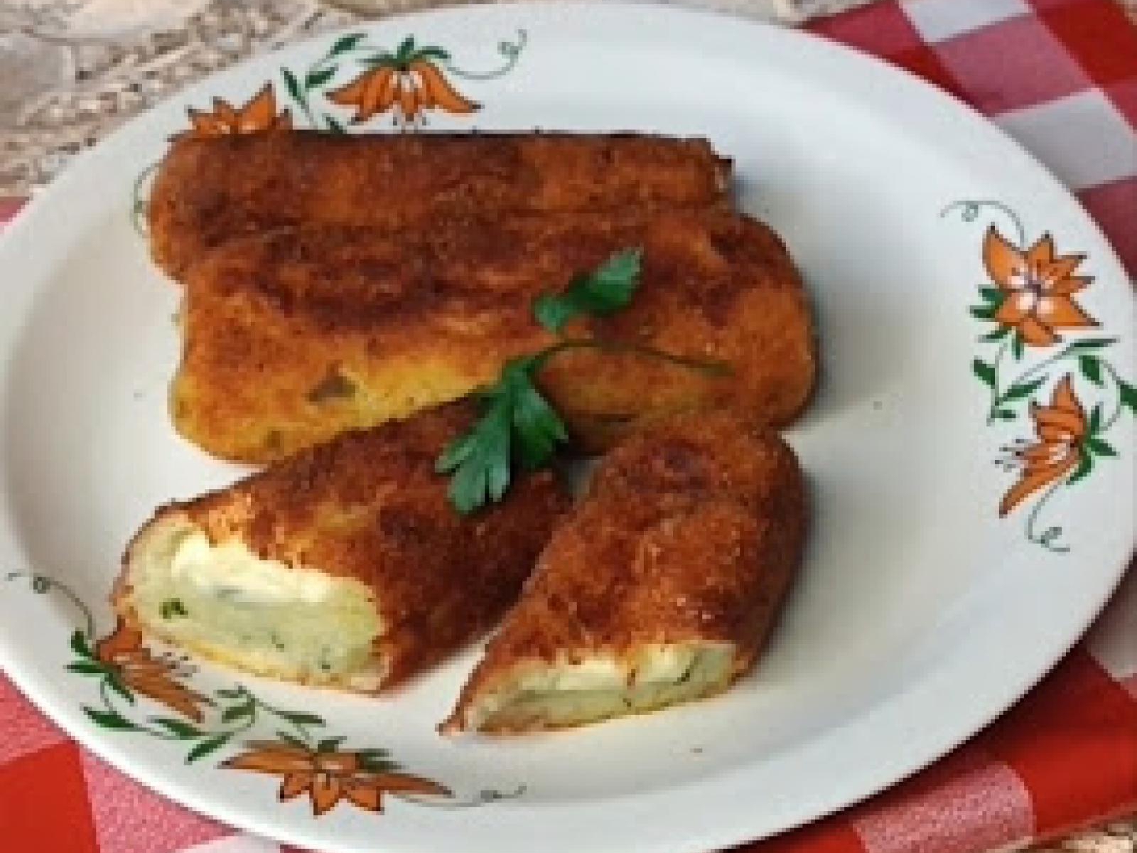 Chrupiące krokiety ziemniaczane z serem