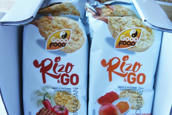 GoodFood  Testowanie nowych smaków wafelków ryżowych o smaku mango i barbecue.
