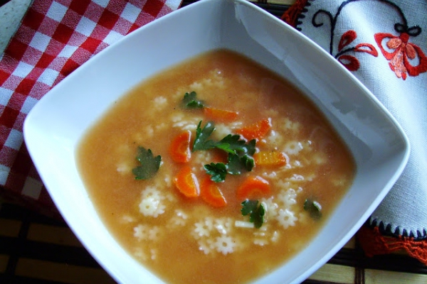 Zupa pomidorowa na rosole. Porosołowa błyskawiczna pomidorówka.