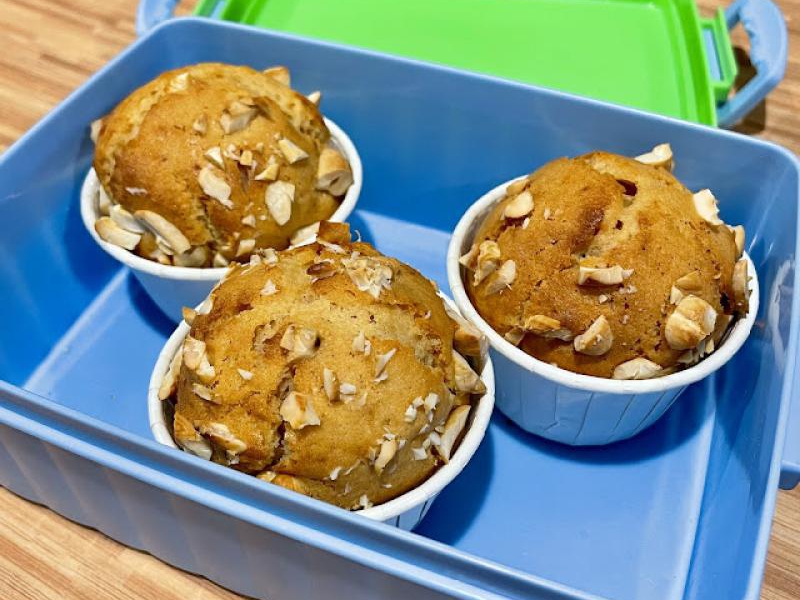 Krówkowe muffinki z orzeszkami
