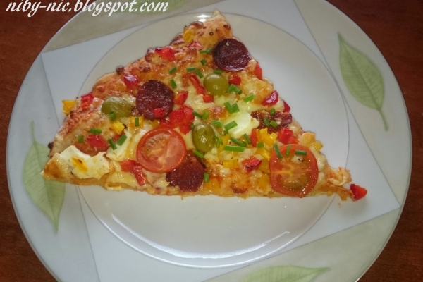 Pizza z chorizo