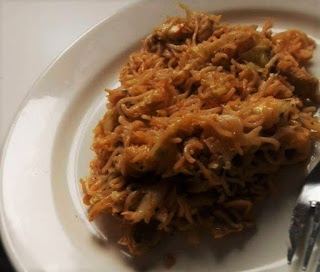 Obiad na szykbko: Kluseczki chińskie z kurczakiem i kapustką stożkową i odrobiną oscypka
