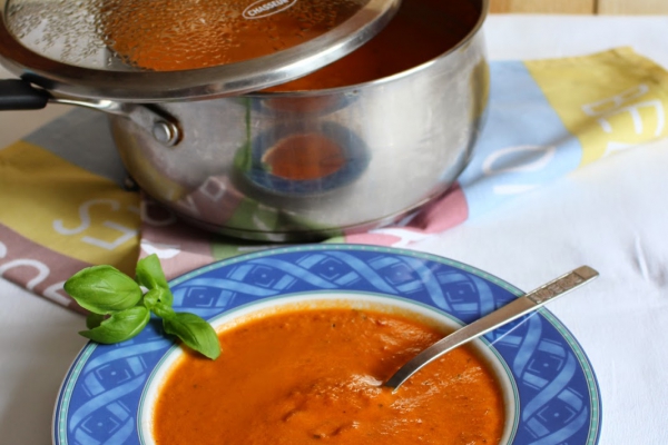 Zupa-krem z pomidorów z bazylią i nutką białego wina :)