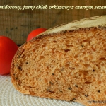Pomidorowy, jasny chleb...