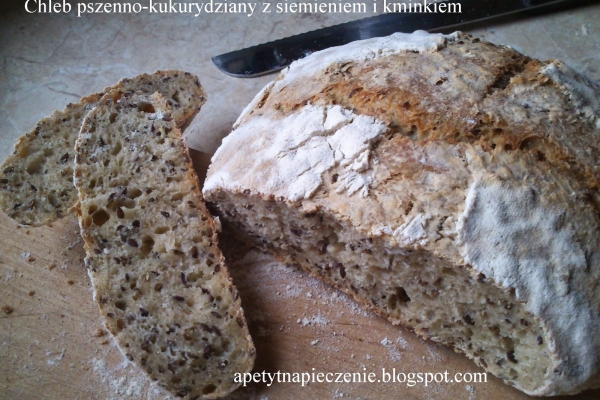 Chleb pszenno-kukurydziany z siemieniem i kminkiem