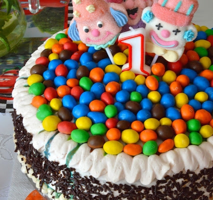 Wiśniowy tort na 1 urodziny mojego syna