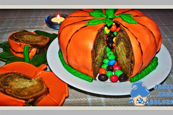 Tort dyniowy czyli Happy Halloween Psikus
