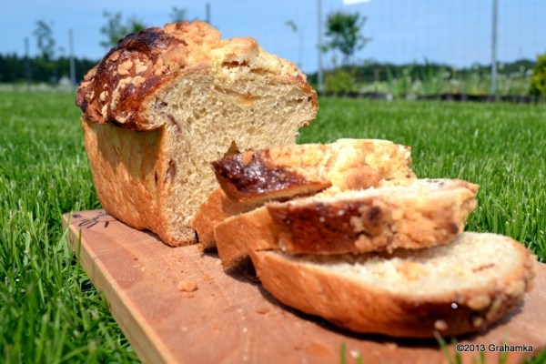 Ciasto drożdżowe z cynamonem i kruszonką