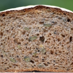 Chleb pszenny razowy, z...