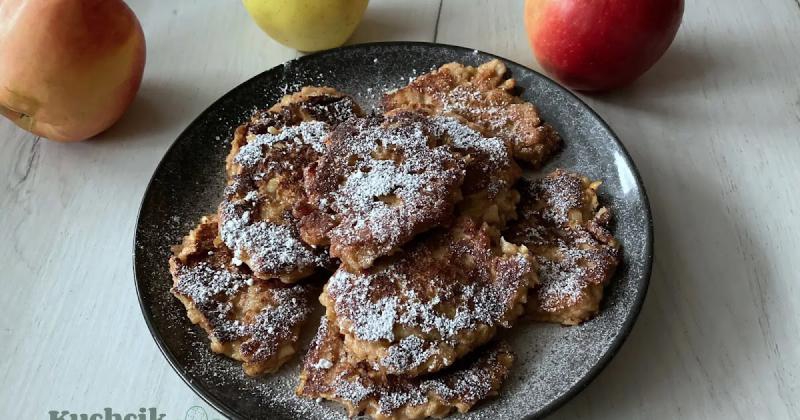 Placuszki orkiszowe pełnoziarniste z jabłkami