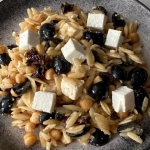 Sałatka z makaronem i...