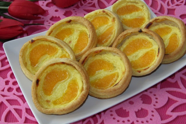 Ciastka francuskie z serem i mandarynkami